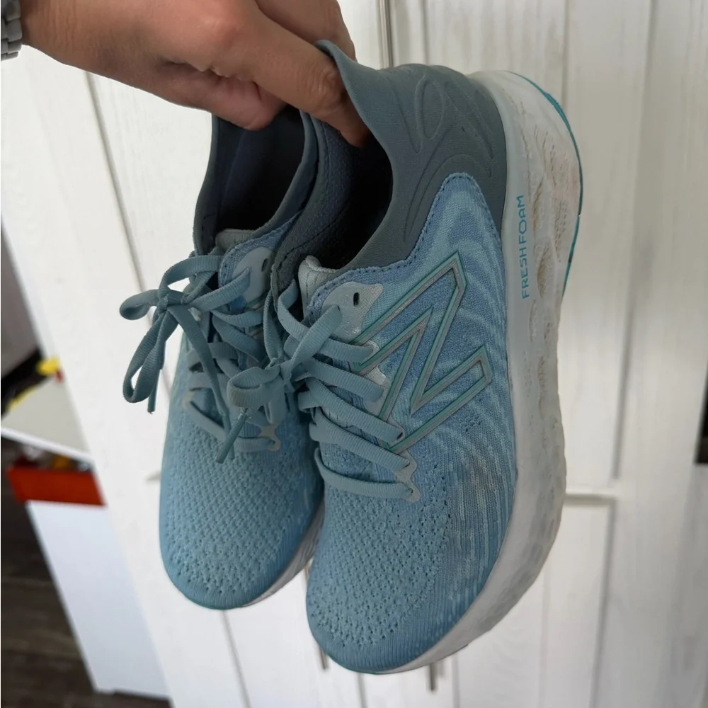 New Balance Women's Light Blue Fresh Foam Running Shoes